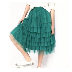 Anthropologi Elegant Green Tiered Skirt XS 
LIKE A NEW CONDITION